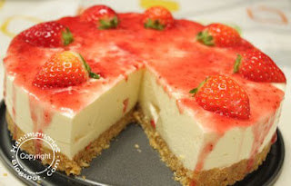 HaNa's FamiLy: Strawberry Cheese Cake