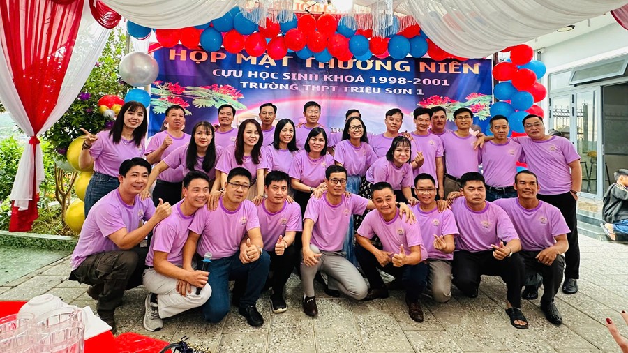 Hội ngộ những người bạn cũ của Trường THPT Triệu Sơn 1