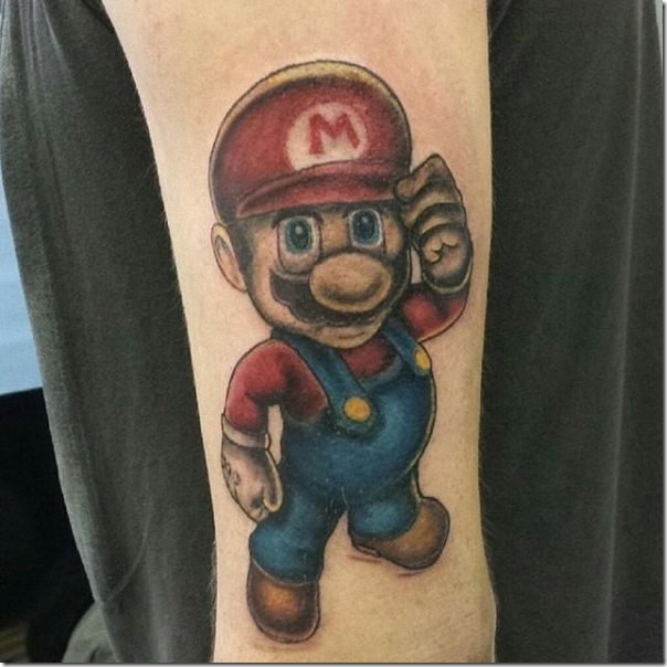 super_mario_bros_solitario_en_el_brazo