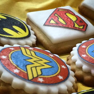 biscotti per una festa a tema supereroi