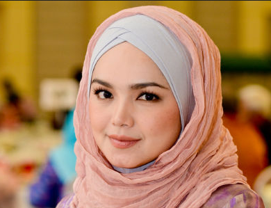 Biografi Profil Biodata Siti Nurhaliza Penyanyi dari Malaysia  Hamil Melahirkan Bayi