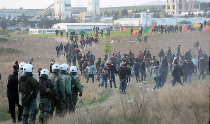  Έκρυθμη η κατάσταση με το μεταναστευτικό: Εισαγγελική παρέμβαση στα Βρασνά – Έρευνα για υποκίνηση μίσους, βίας και ρατσισμού
