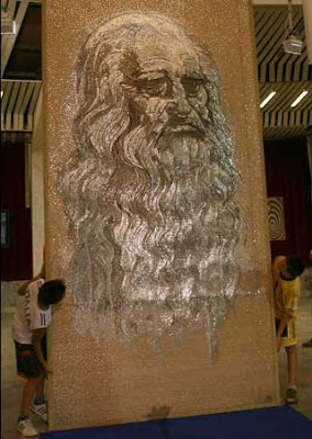 World’s largest nail mosaic