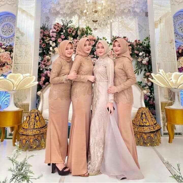 Bridesmaid's kebaya inspiration