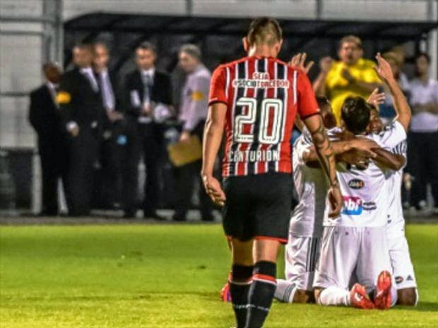 São Paulo se mostra abatido com a eliminação e perde em Campinas.