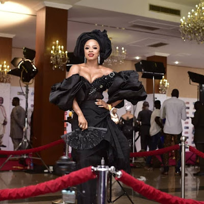 Toke Makinwa fashion and style looks