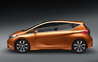 Nissan Invitation Concept (2012) Side