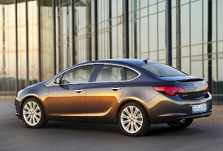 Opel Unveils New Astra Sedan
