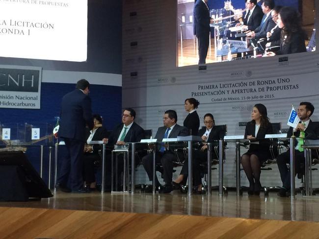 Economía/Más de 80 empresas buscan participar en tercera fase de Ronda Uno