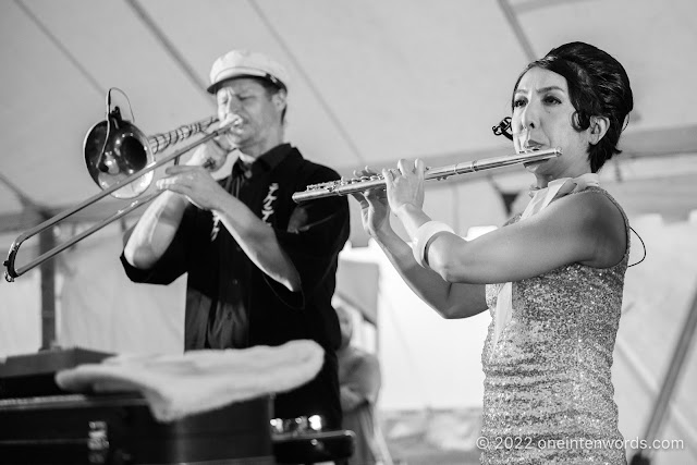 TEKE::TEKE at Hillside Festival on July 23, 2022 Photo by John Ordean at One In Ten Words oneintenwords.com toronto indie alternative live music blog concert photography pictures photos nikon d750 camera yyz photographer