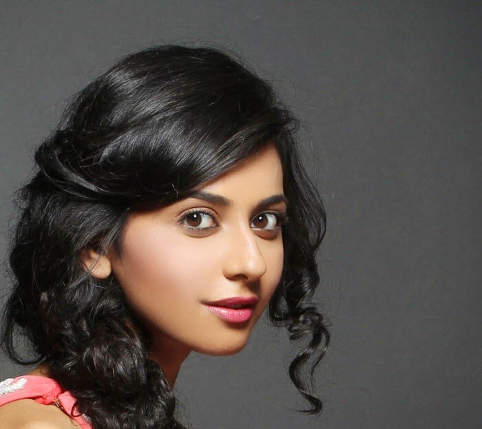 Rakul Preet Singh HD wallpapers Free Download