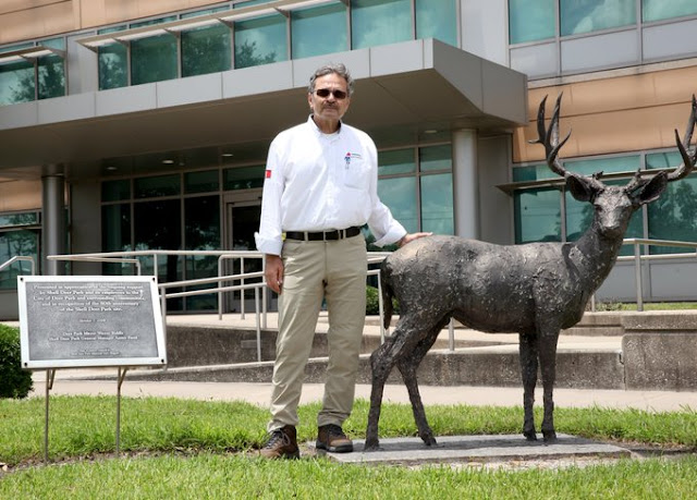 Visita el director general de PEMEX la Refinería de Deer Park