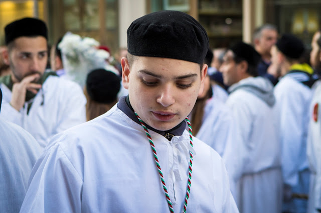 Festa di Sant'Agata a Catania-Giro esterno-Processione dei fedeli devoti