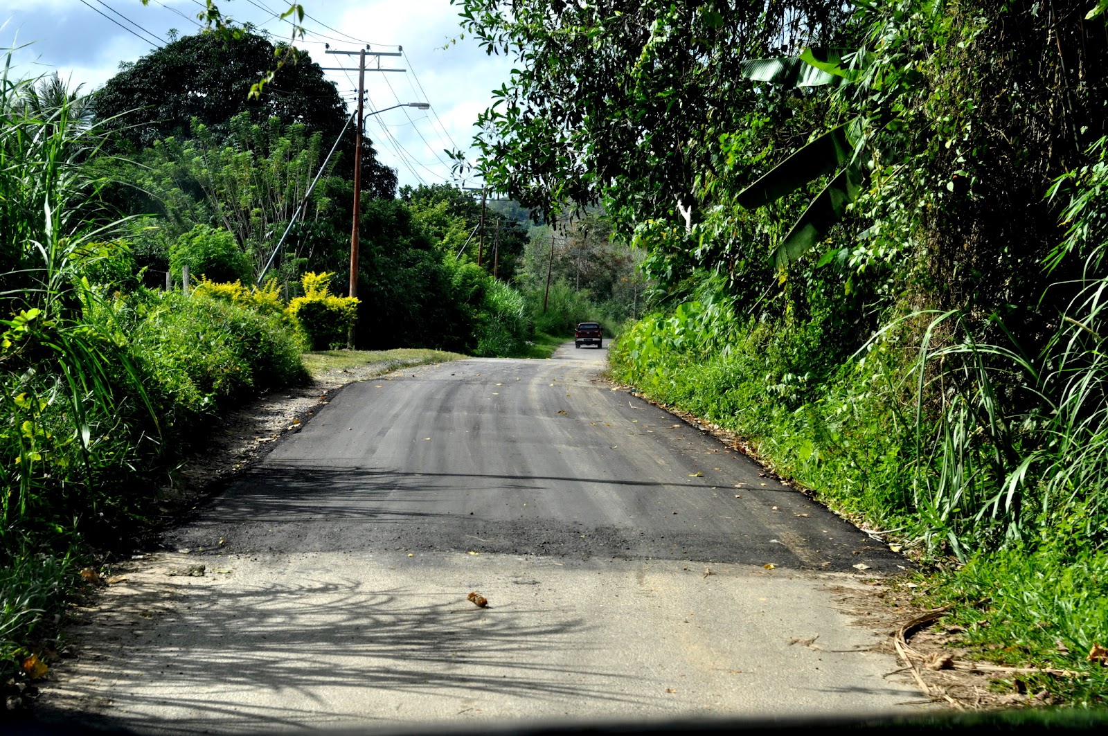 Kampung Pamilaan Jalan Rosak Dan Berlubang di Kampung 