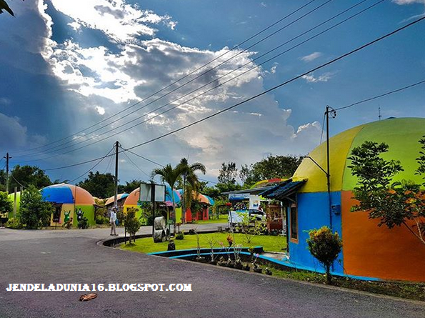 [http://FindWisata.blogspot.com] Destinasi Desa Wisata Rumah Teletubbies (Dome) Yogyakarta