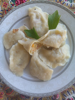 Pierogi z kapustą słodką i kiszoną.