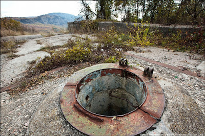 Object 100 Object 100 complejo de misiles abandonado en Balaklava Ucrania abandoned missile complex in Balaklava Ukraine