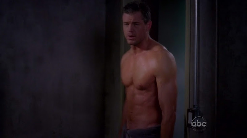 Eric Dane Shirtless on Grey's Anatomy s6e22