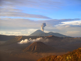 Panorama Alam Menakjubkan di Gunung Bromo