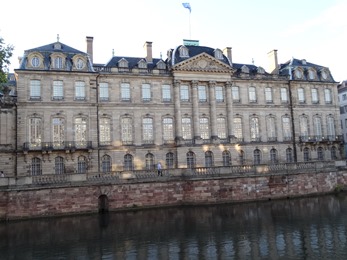 2017.08.22-105 façade du palais Rohan