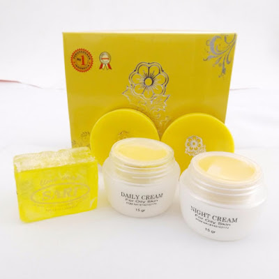 http://cosmetikhits.blogspot.co.id/