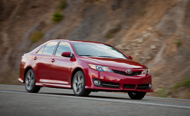 Toyota Camry 2012