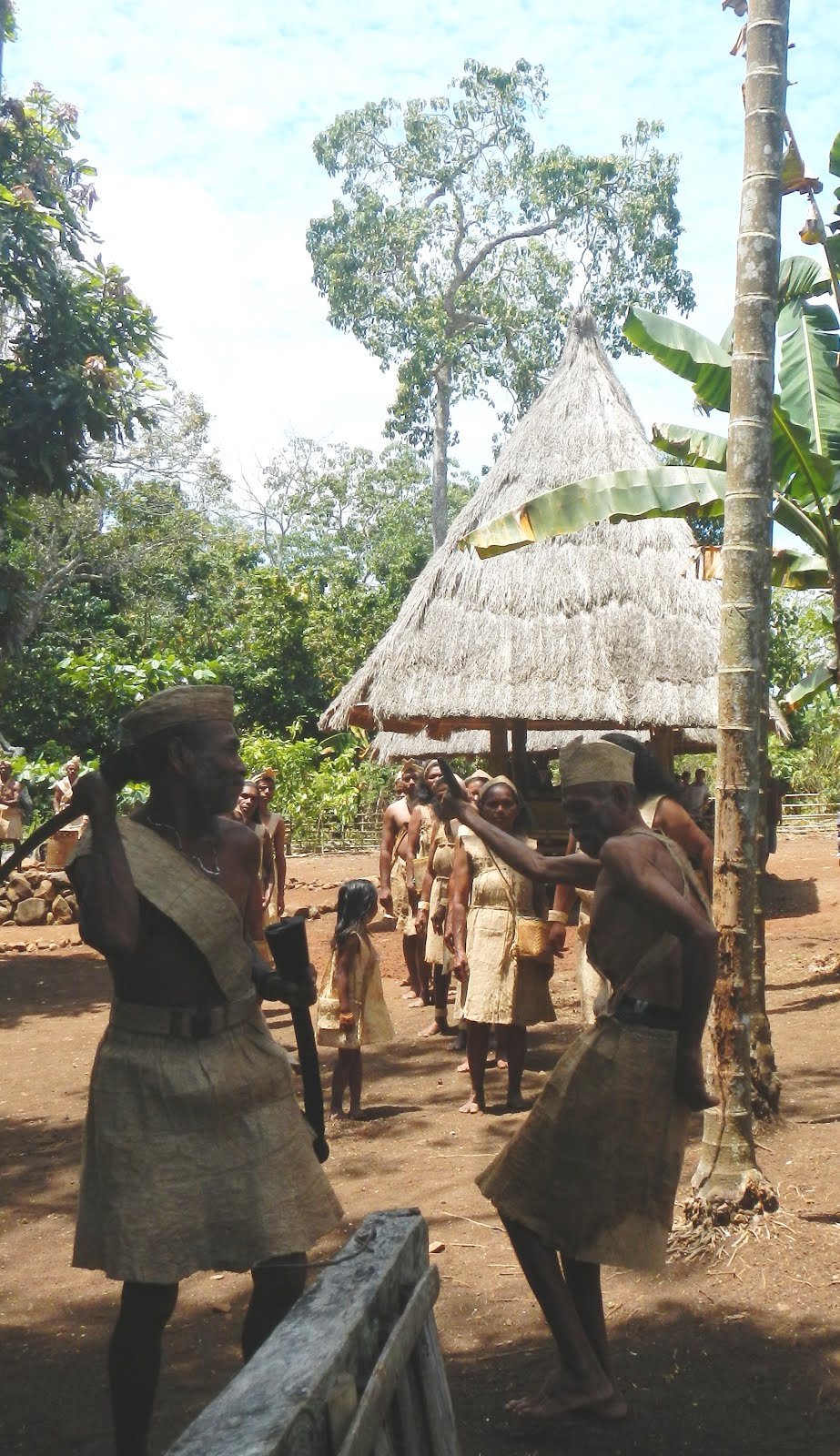 My journal Bertandang ke Desa Adat Kabola