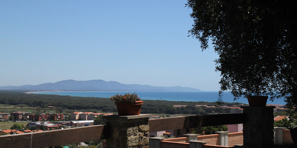 VILLA BIFAMILIARE CASTIGLIONE DELLA PESCAIA POGGIO D'ORO