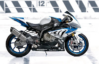 BMW HP4 With Competition Package (2013) Side 1