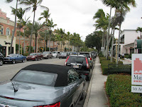 Naples FL, 5th Ave looking south