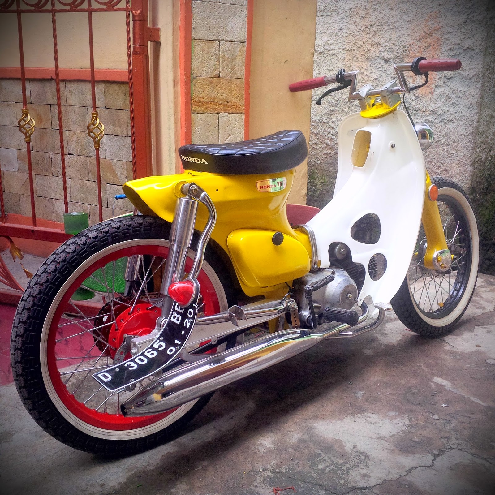 Bengkel Motor Custom Matic Bandung