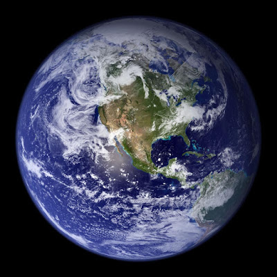 02-the-blue-marble-image-of-earth-iphone-nasa