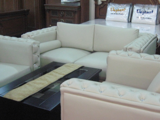 Mutiara Furniture Classic Minimalis Design November 2011