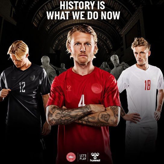 デンマーク代表 2022 ユニフォーム-ホーム-カタールワールドカップ