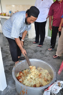 Ajijoi: Penyediaan Nasi Briyani Arab Ayam Tanam