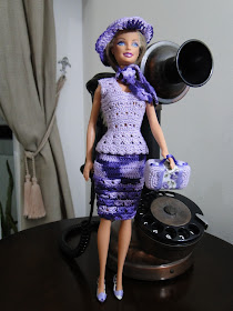 Roupinha de Crochê para Barbie e acessórios, criados por Pecunia Milliom
