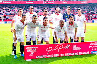 SEVILLA F. C. - Sevilla, España - Temporada 2016-17 - Stevan Jovetić, N'Zonzi, Gabriel Mercado, Rami, Sergio Rico y Clément Lenglet; Ben Yedder, Vitolo, Nasri, Mariano y Franco Vázquez - SEVILLA F. C. 0 VILLARREAL C. F. 0 - 05/02/2017 - Liga de 1ª División, jornada 21 - Sevilla, estadio Ramón Sánchez Pizjuán - El Sevilla acumuló méritos suficientes para ganar, pero lo impidió un descomunal Sergio Asenjo, que detuvo un penalty e hizo una de las paradas del año, además de otras intervenciones de mucho mérito