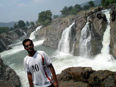 to Hogenakkal Falls,