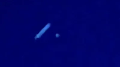 Here's the extraordinary evidence of cigar shape UFO and Orbs flying over Arizona in 2021.