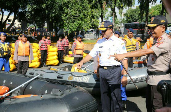 Anies Intruksikan BPBD Siaga Hadapi Musim Hujan