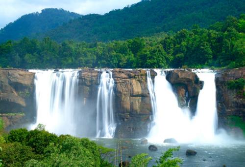 Murinjupuzha_waterfalls_kerala