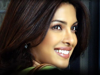 Priyanka Chopra HD Wallpapers, Hot Images, latest Photos,  HD Images and Wallpapers of 2016-17,  Priyanka Chopra new Hollywood images hot in full hd