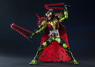 SHFiguarts Kamen Rider Bravo [ King Durian Arms ], Premium Bandai