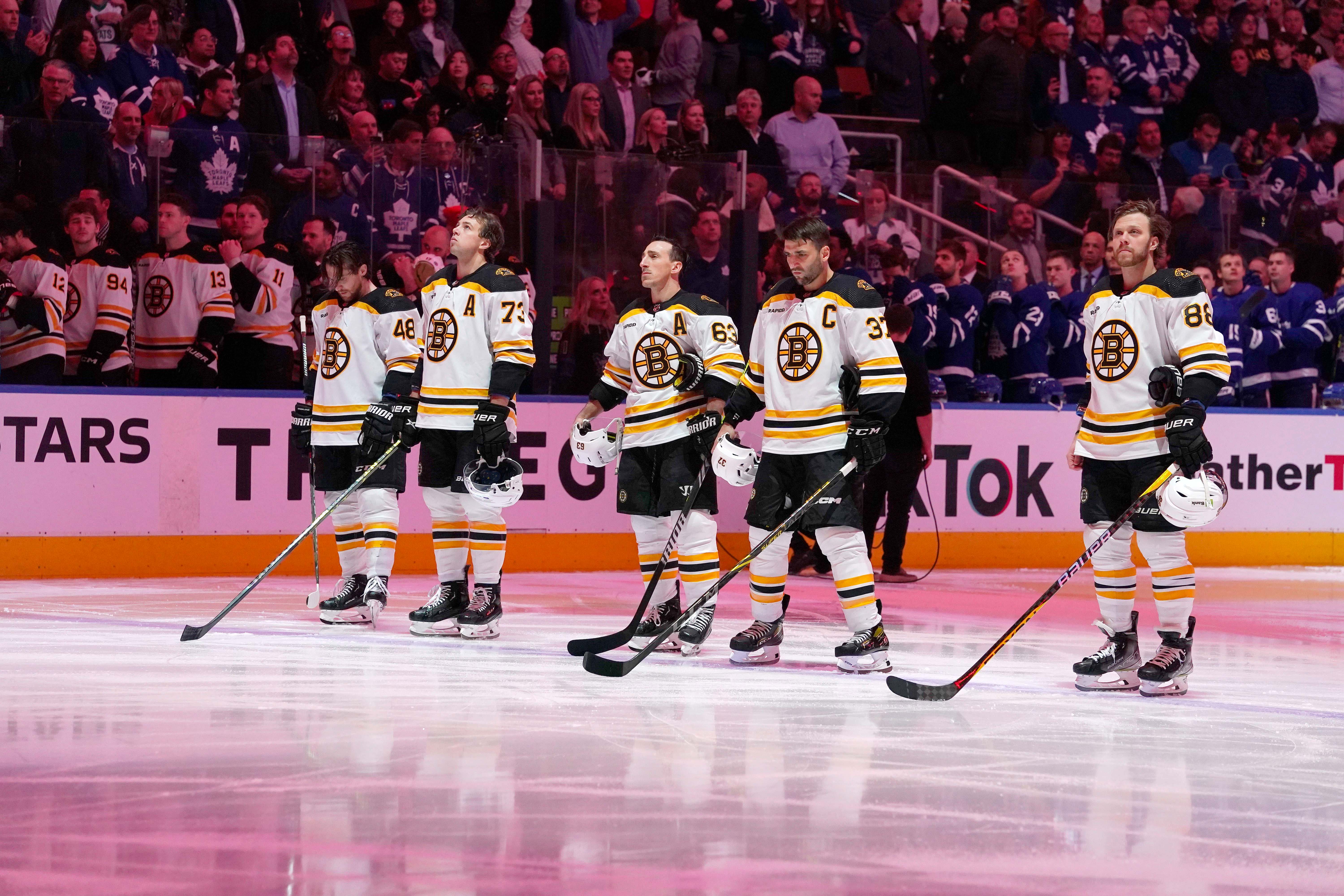 Bruins make final captain choice between Brad Marchand, Charlie McAvoy