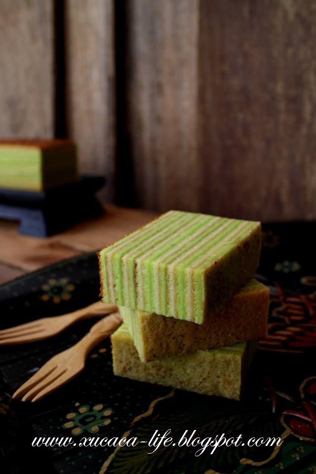 Butter . Flour & Me 爱的心灵之约: 香兰千层蛋糕（Kuih Lapis Pandan）