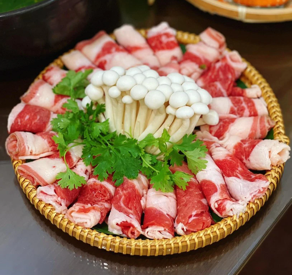 Cách nấu lẩu Thái chua cay cho ngày đông lạnh