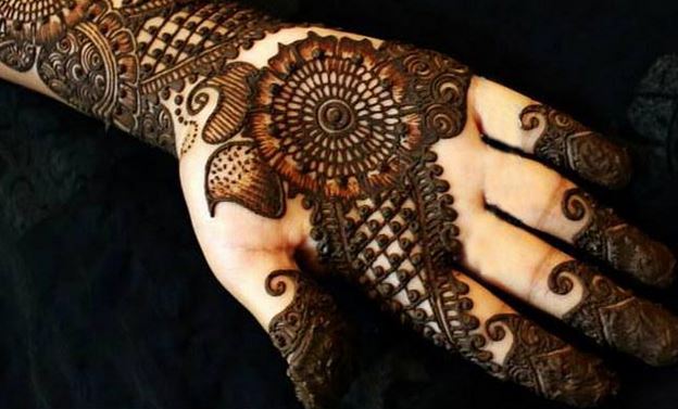 Simple Arabic Mehndi Designs