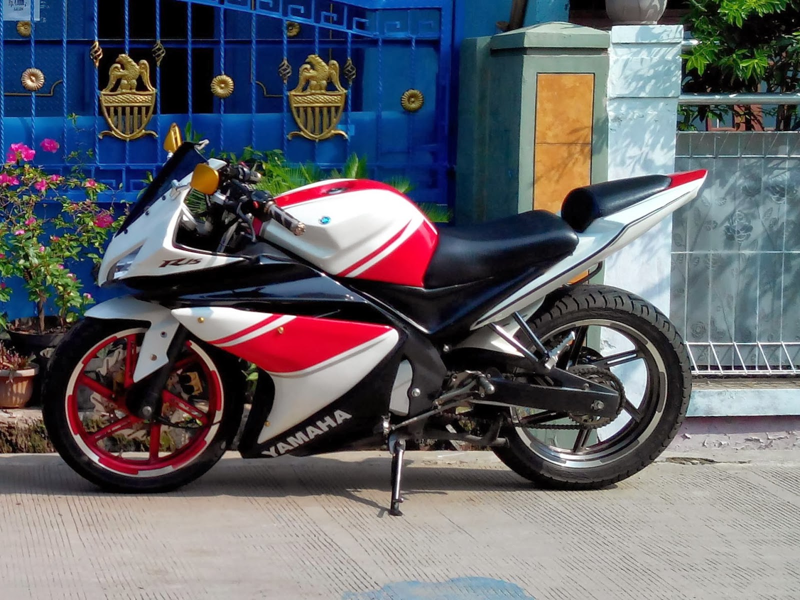 Modifikasi Yamaha Vixion 2014 Merah Terbaru Dan Terlengkap Motor Glugu