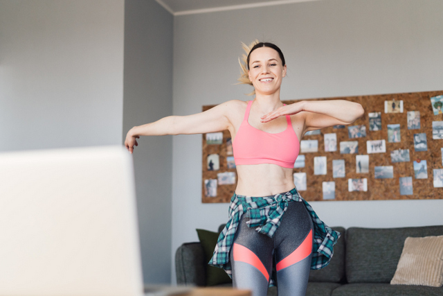 Falta de atenção postural em atividades de lazer podem prejudicar a saúde da coluna