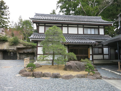 gravel around Japanese garden